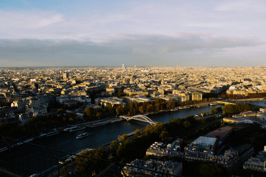 best time to visit Paris