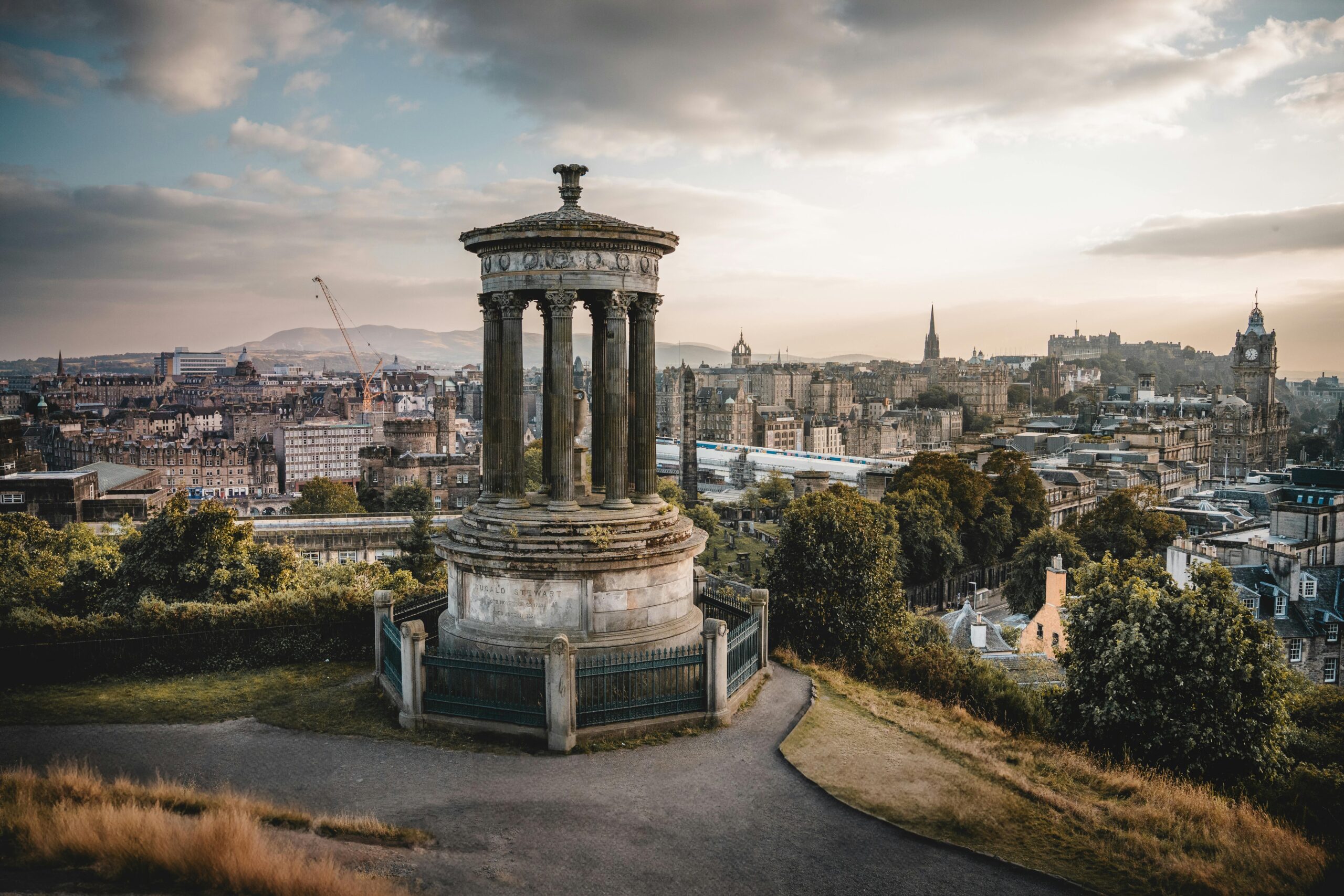 best time to visit Edinburgh