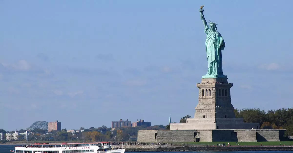 abay of islands cruise price