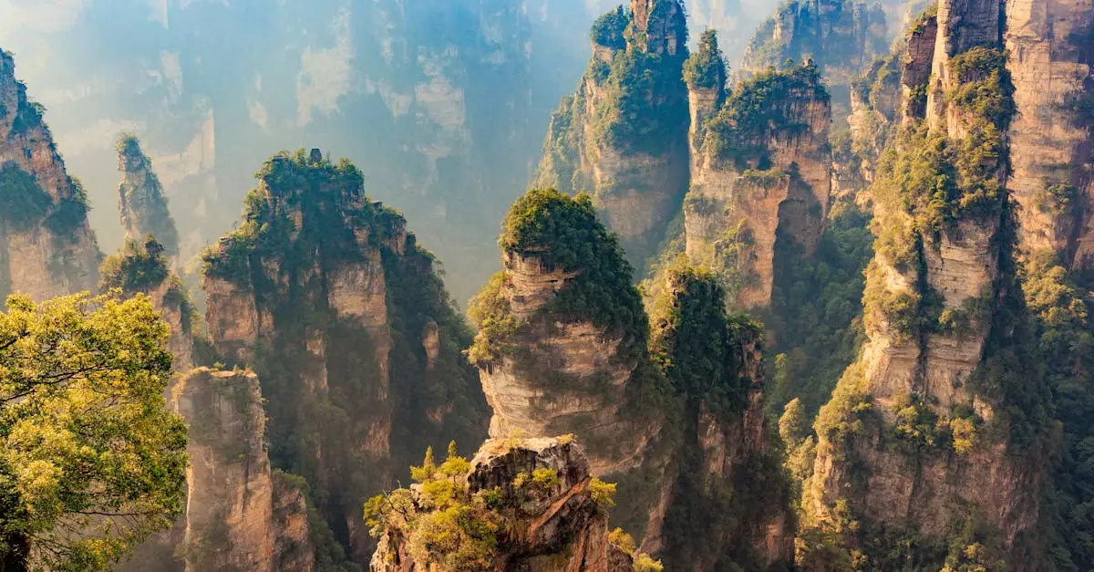 best time to visit zhangjiajie