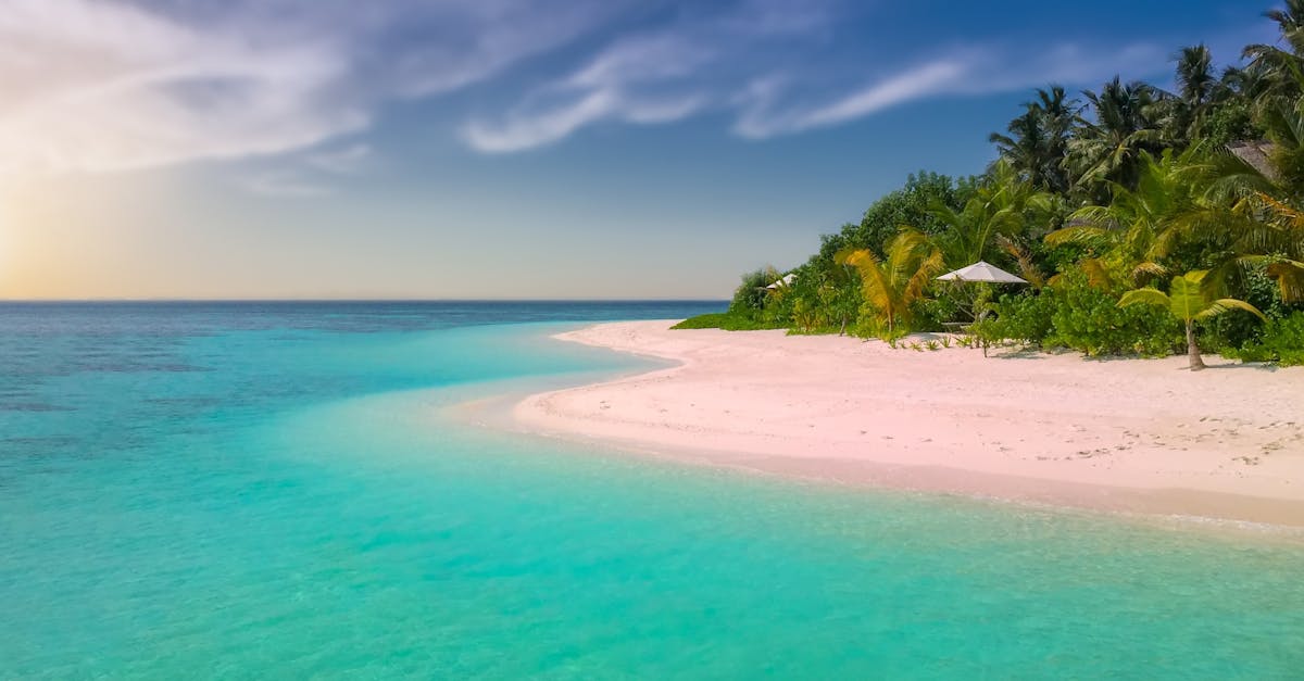 montanita beach resorts