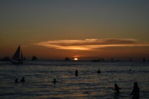 best resorts in boracay