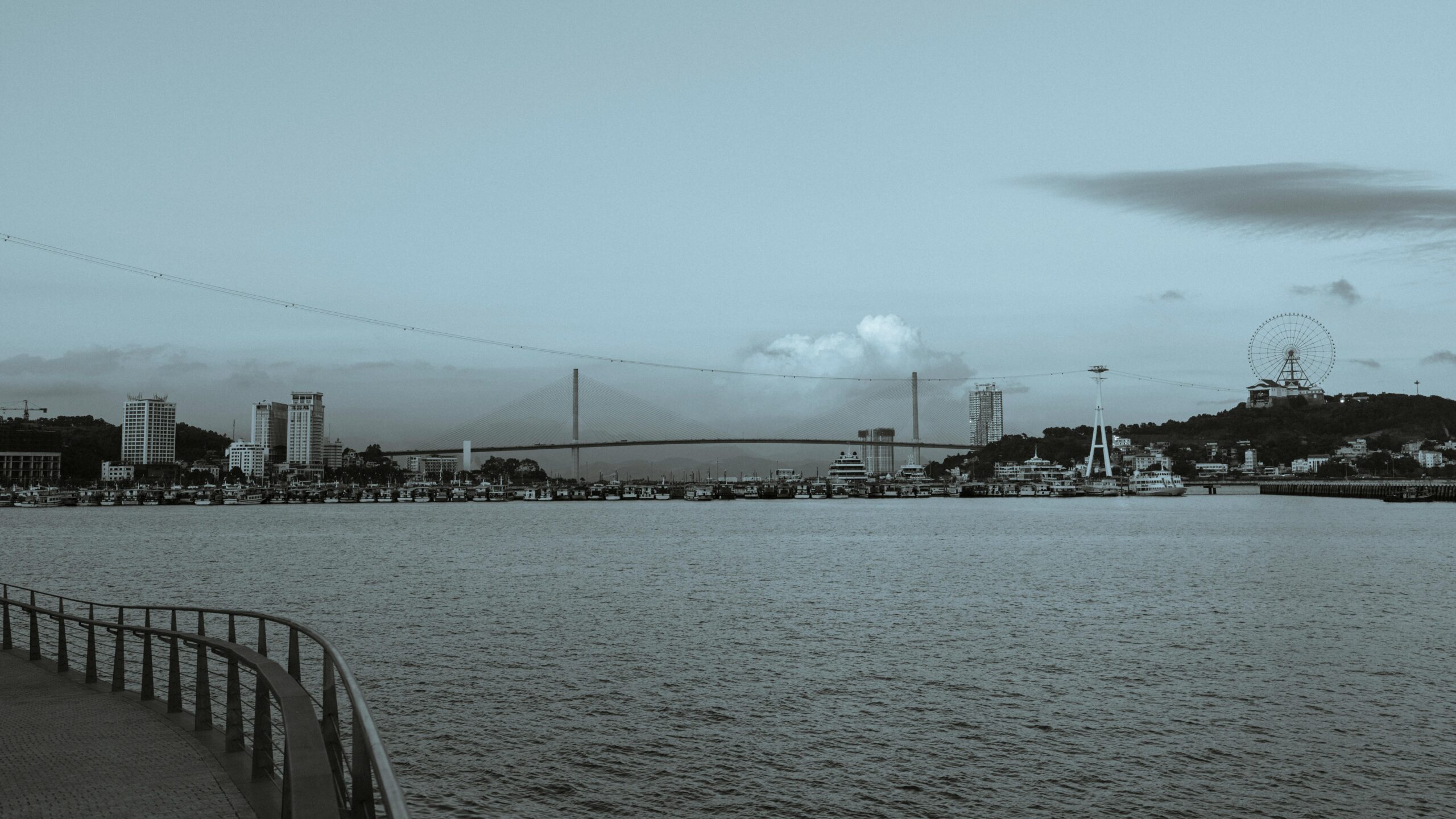 ha long bay cruise price