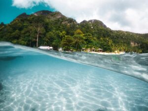 best resorts in gili islands