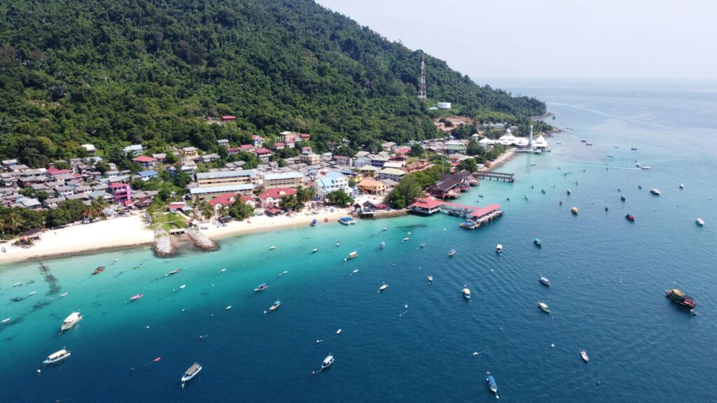 best islands in perhentian