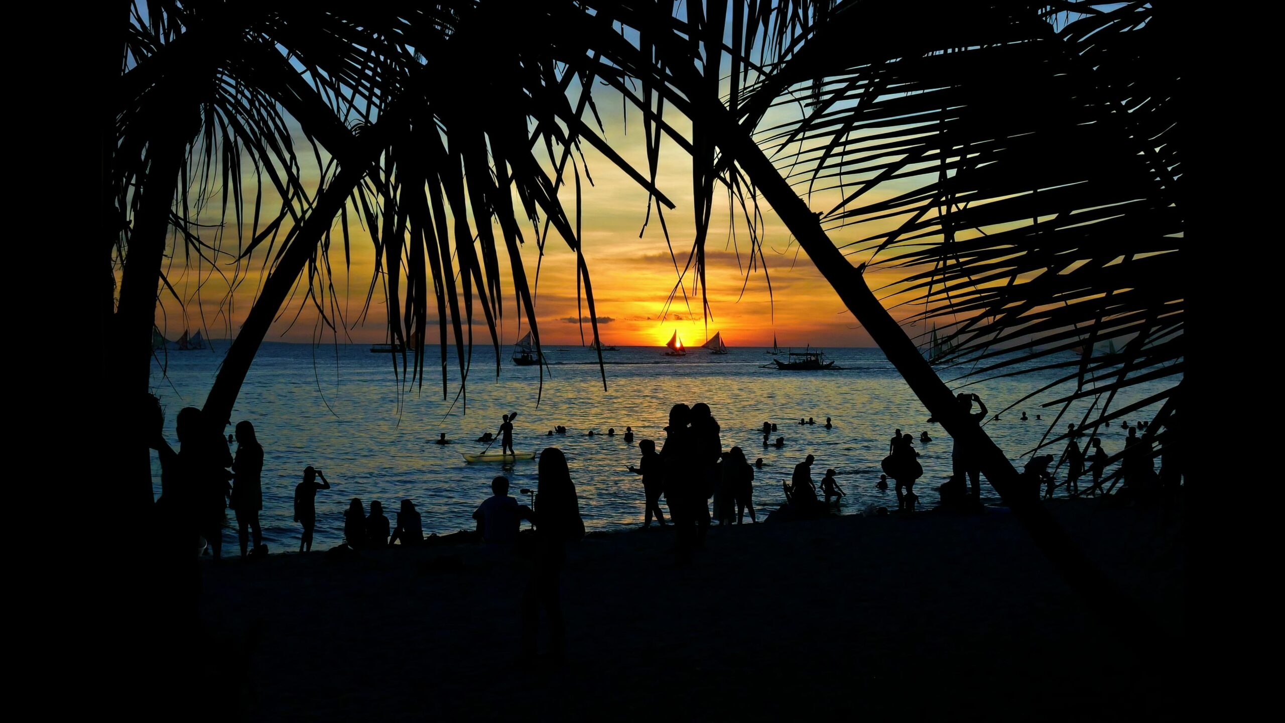 best time to visit boracay