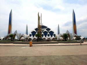 best time to visit indonesia