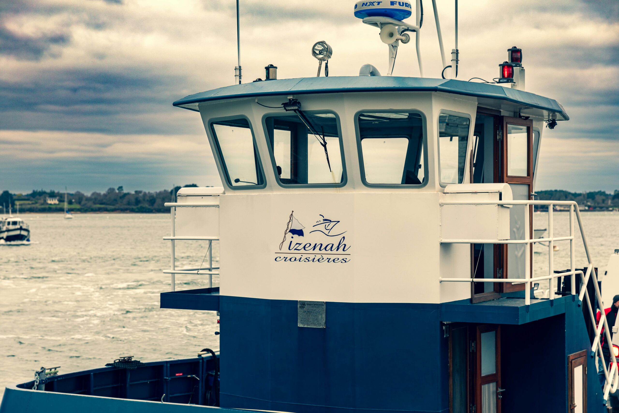 ile aux cerfs tour price