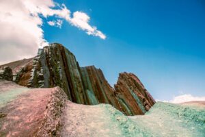 rainbow mountain tour price