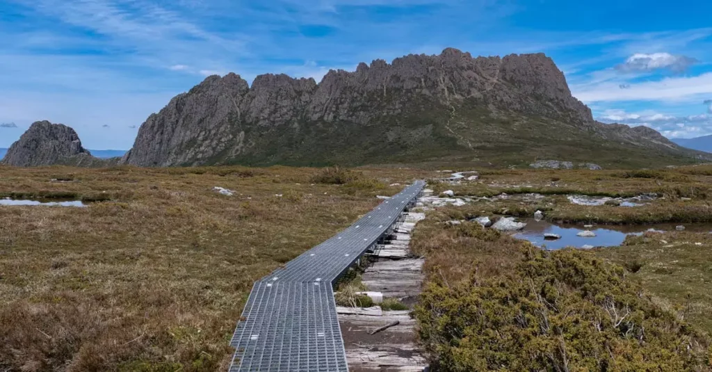 Cradle Mountain Tour Price Guide 7 tasmania cradle mountain tour price 36246139