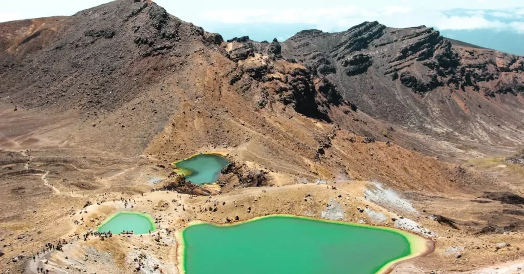 tongariro alpine crossing guided tour price 4036989