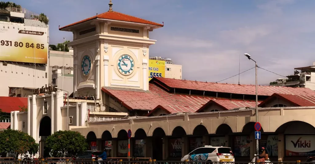 ben thanh market shopping cost 32371915 1