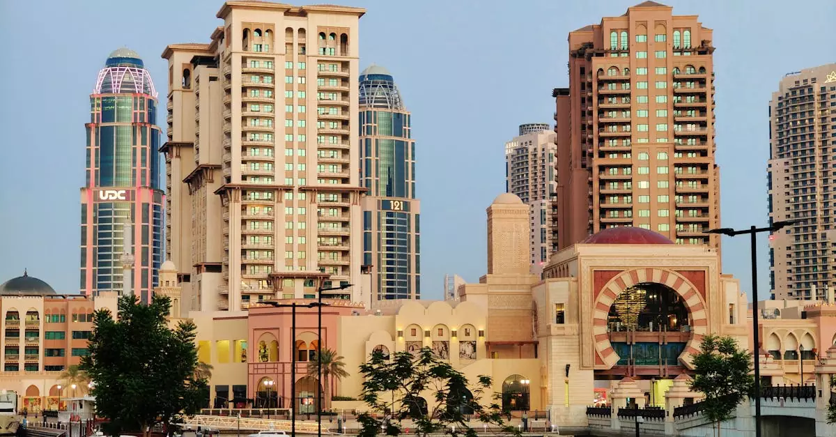 doha monthly living cost tourist