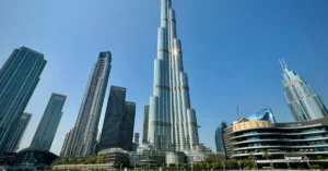 dubai tipping culture cost 29493117