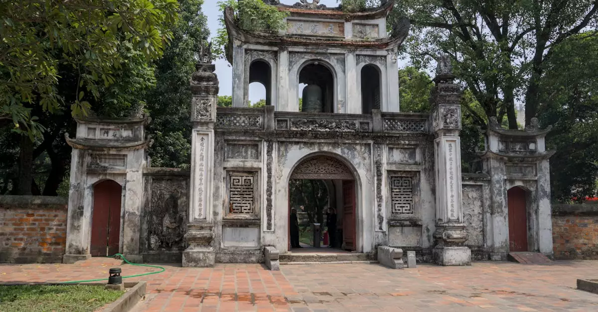 hanoi temple of literature ticket price