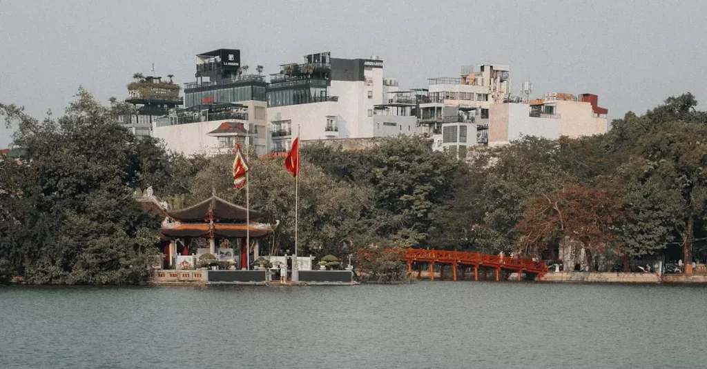 hoan kiem lake travel cost 31833267