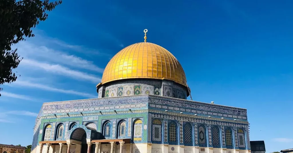 israel cost per couple per day 5986978