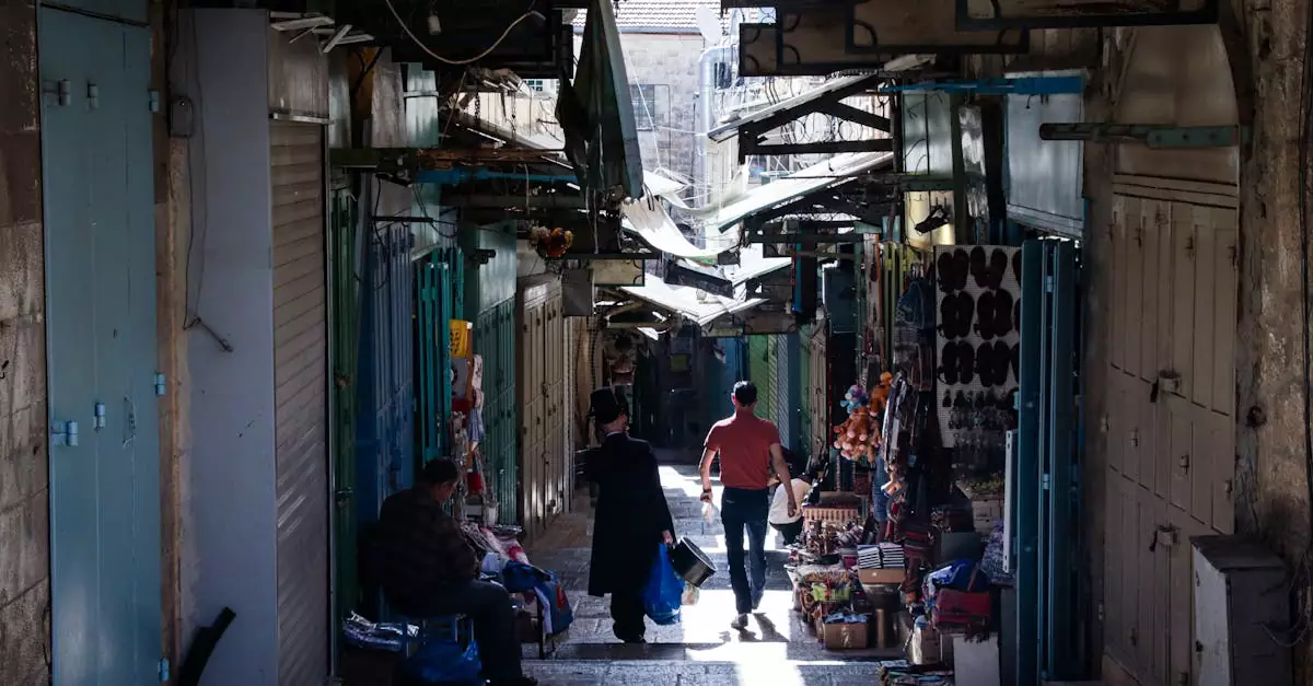 Jerusalem Shopping Cost Guide: Markets, Souvenirs & Prices 3 jerusalem shopping cost