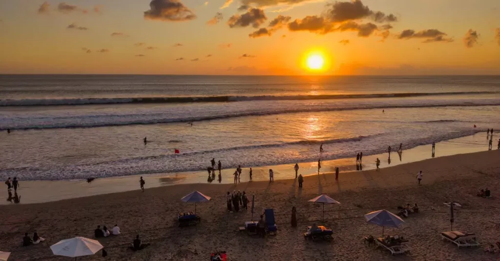 kuta beach travel cost 36313551