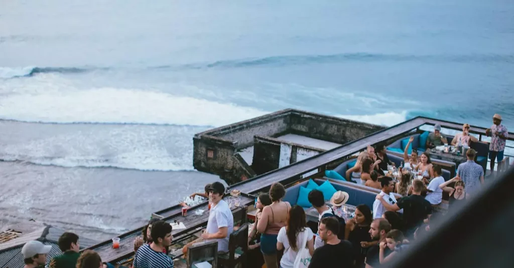 kuta nightlife cost 5865615