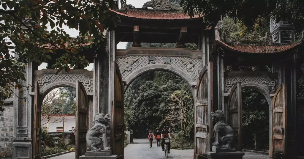 ninh binh bike rental price 30629376