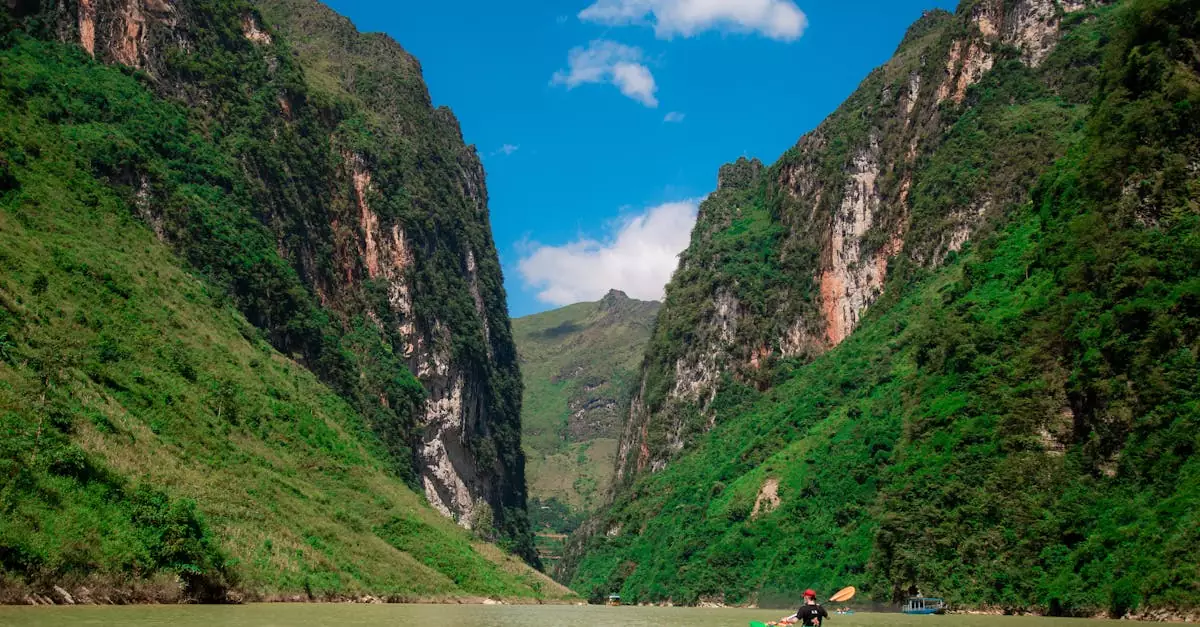 phong nha kayaking price