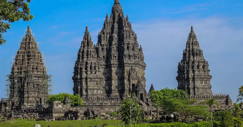 prambanan temple ticket price 32807885