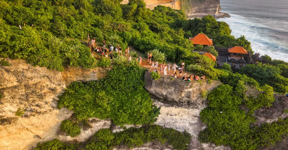 uluwatu cliff restaurant price