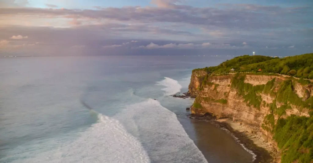 uluwatu surf lesson price 30286799