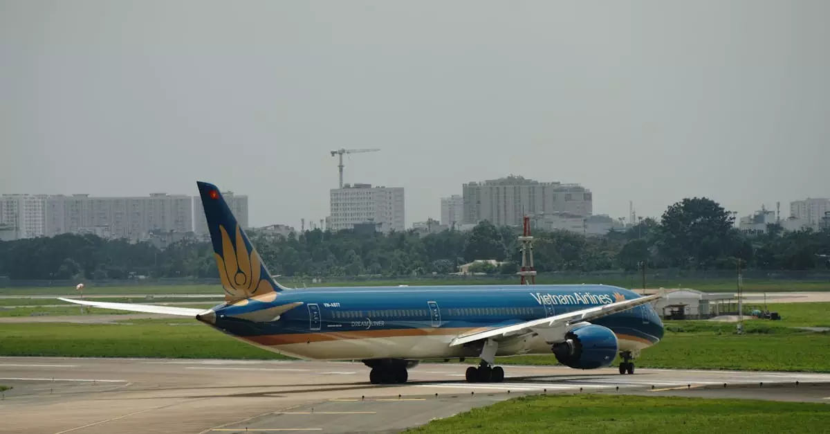 vietnam airport transfer cost