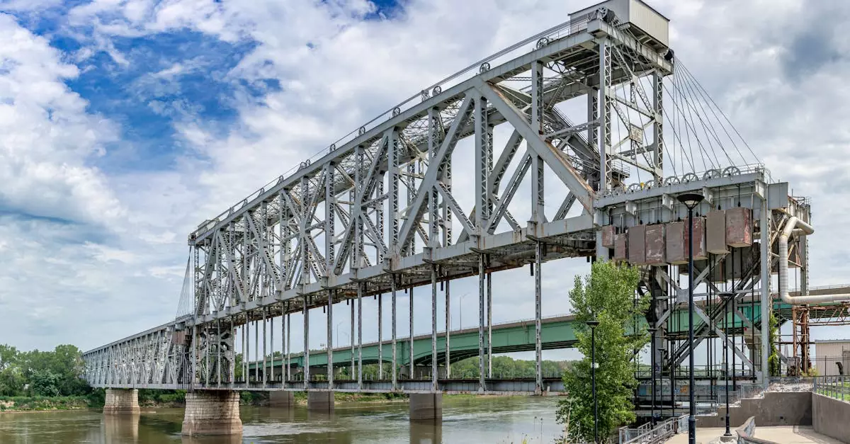 Historic ASB Bridge spanning the Missouri River in Kansas City, Missouri.