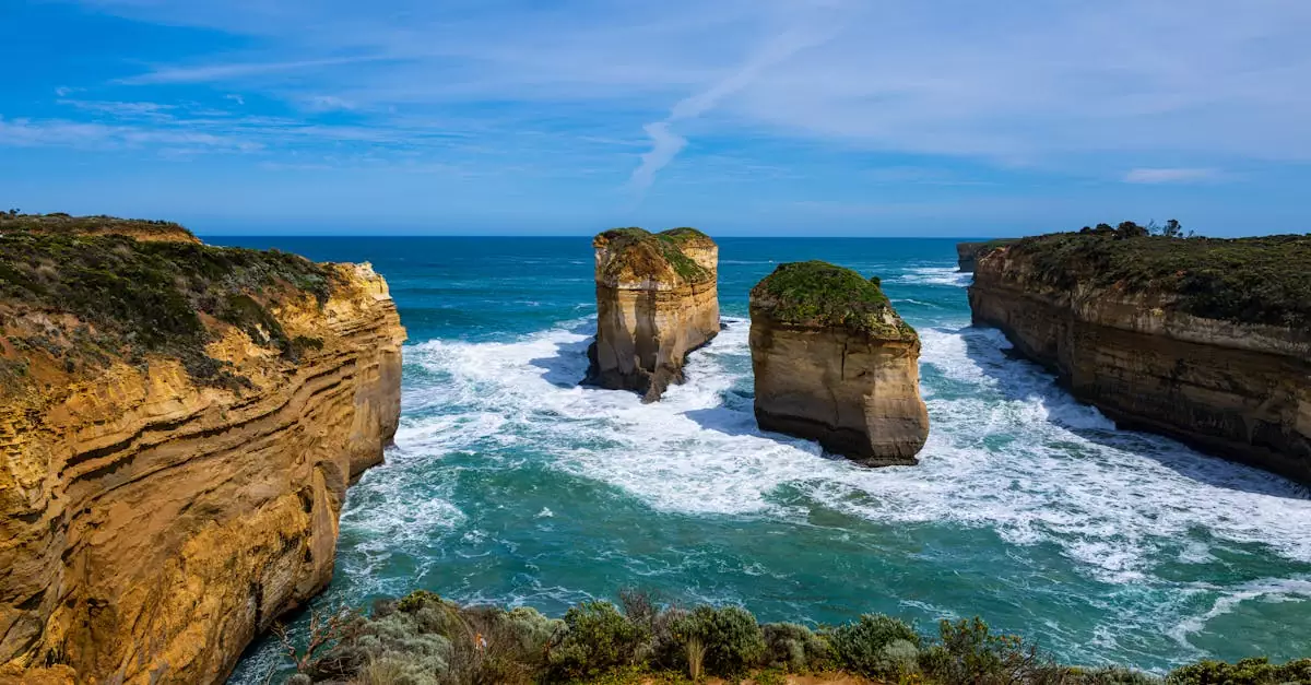 Breathtaking coastal view of The Twelve Apostles in Victoria, Australia.