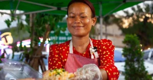 cambodia cheapest food options street vs restaurant 15717369