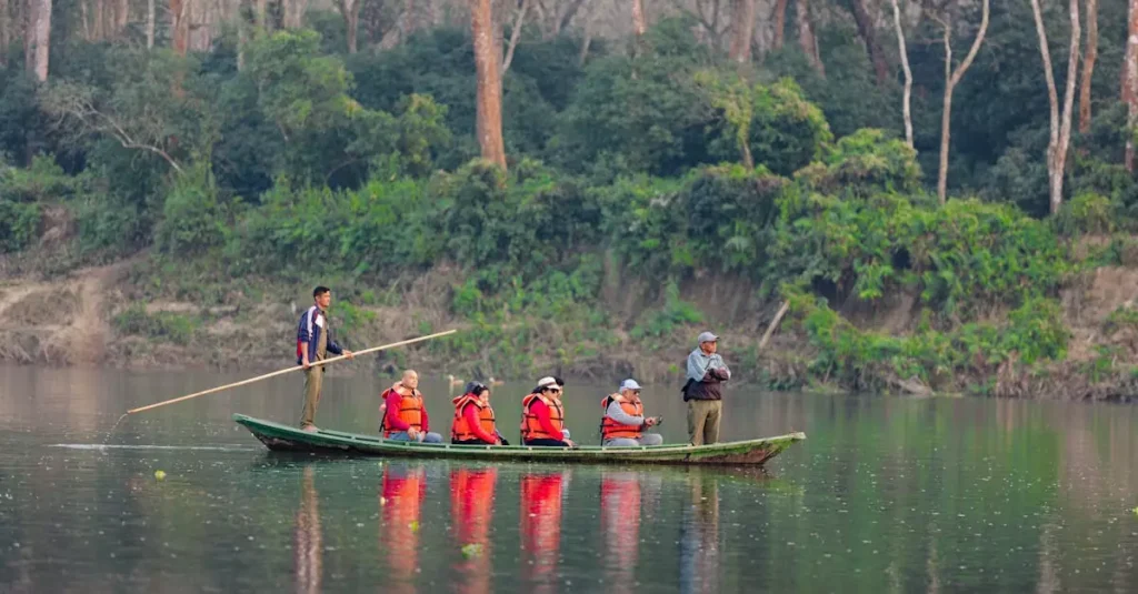 chitwan canoe ride price 15078729