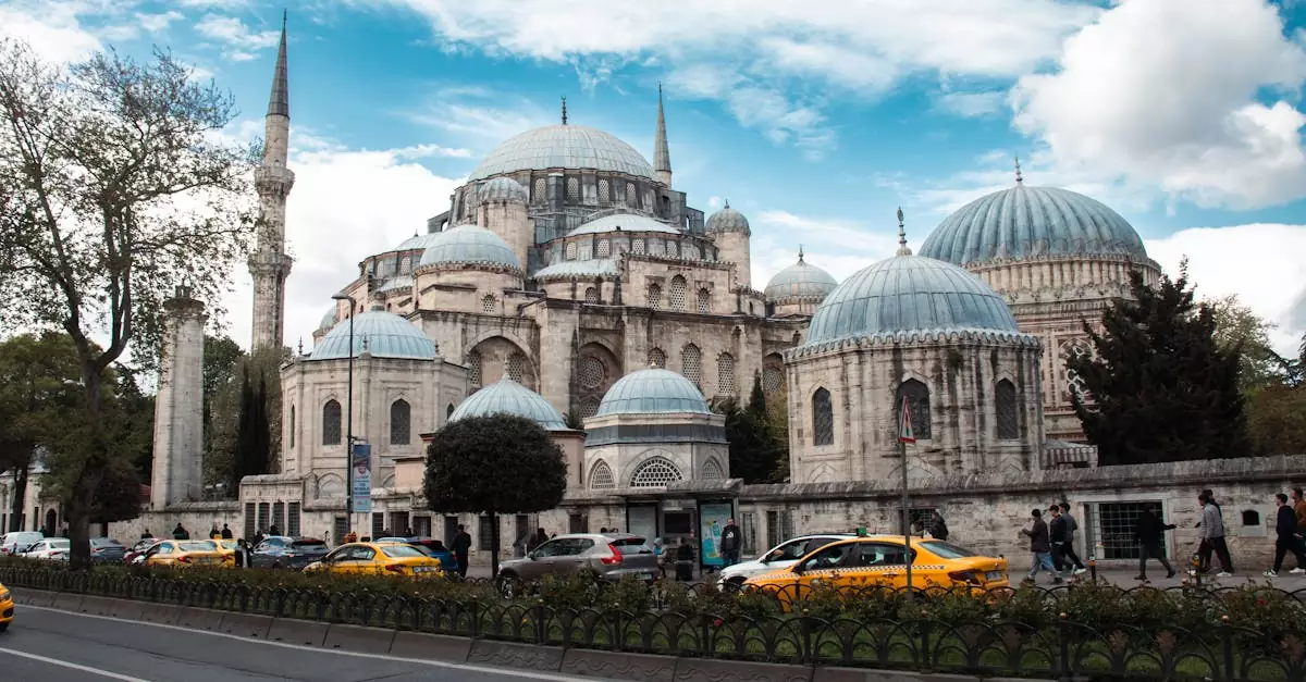 istanbul taxi vs uber vs bitaksi price comparison