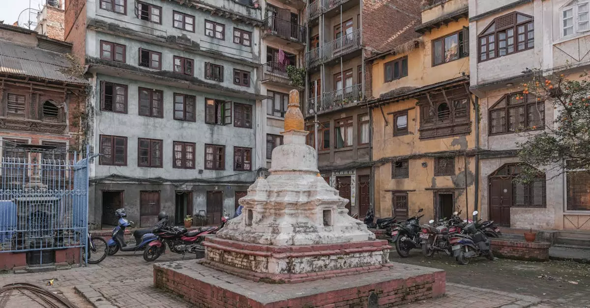 kathmandu budget hotel vs guesthouse price