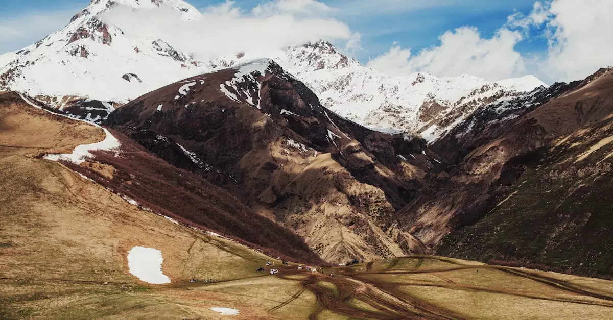 kazbegi jeep vs hiking cost comparison