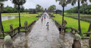 siem reap rainy season travel cost 13226890