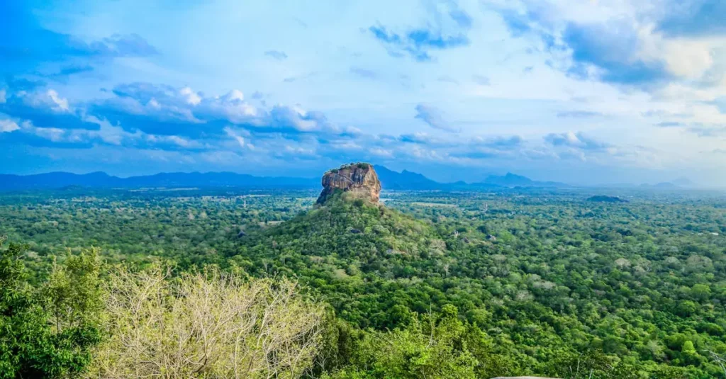 sigiriya lion rock vs pidurangala cost comparison 6091035