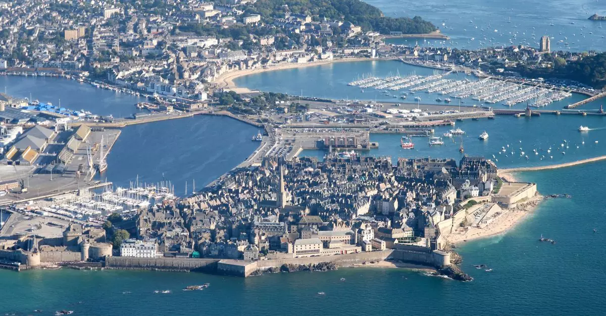 Explore the stunning aerial view of the fortified city of Saint-Malo in Brittany, France.