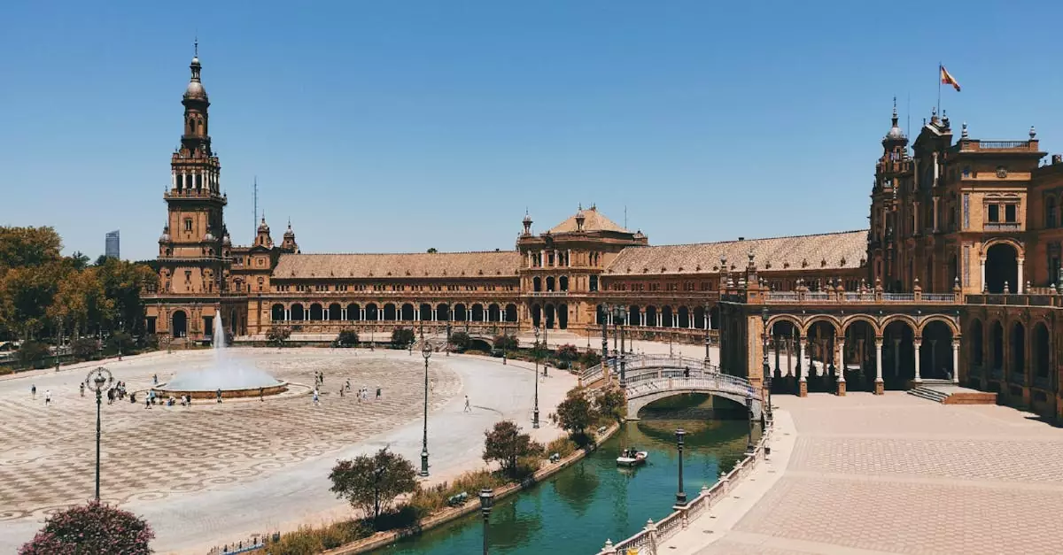 Stunning view of Plaza de Espa&ntilde;a, Seville with its iconic architecture on a sunny day.